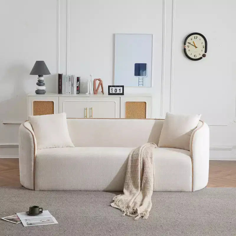 Sofá curvado de 3 plazas de bouclé Lindsay de 82" con 2 almohadas decorativas