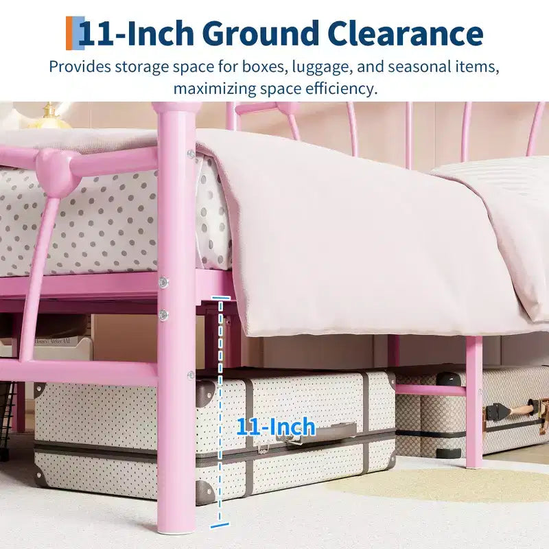 Encantadora estructura de cama de metal con cabecero en forma de corazón, plataforma robusta, almacenamiento bajo la cama, no necesita somier, perfecta para dormitorios de niños y niñas