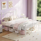 Encantadora estructura de cama de metal con cabecero en forma de corazón, plataforma robusta, almacenamiento bajo la cama, no necesita somier, perfecta para dormitorios de niños y niñas