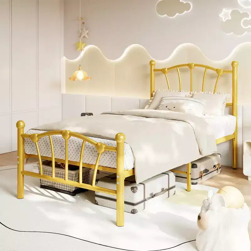 Encantadora estructura de cama de metal con cabecero en forma de corazón, plataforma robusta, almacenamiento bajo la cama, no necesita somier, perfecta para dormitorios de niños y niñas