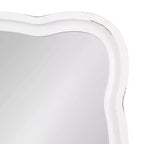 Espejo de pared con marco de madera festoneado Hatherleigh de 23.5" x 38"